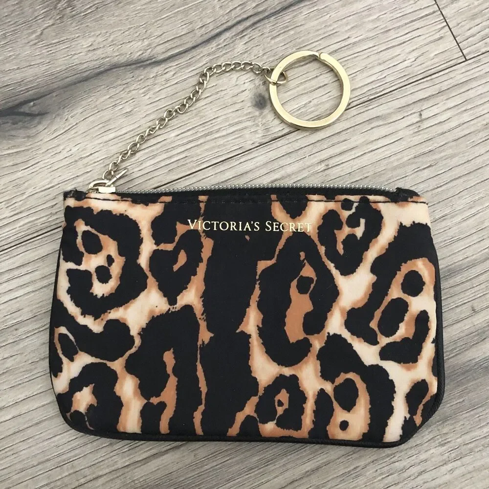 Victoria’s Secret Cheetah Leopard Animal Print Zipper Pouch Keychain Coin Purse - Picture 1 of 7